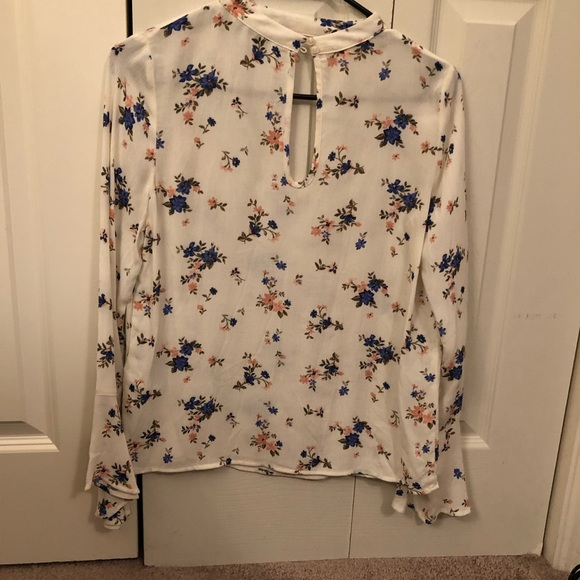 American eagle top - Picture 3 of 3